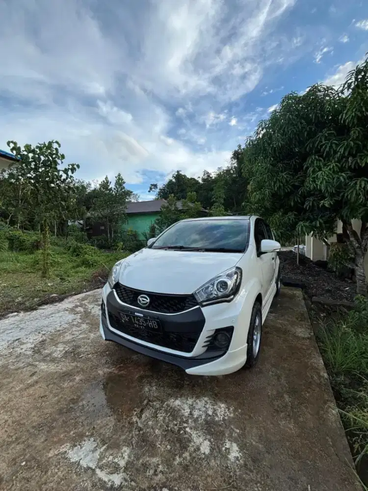 Daihatsu sirion