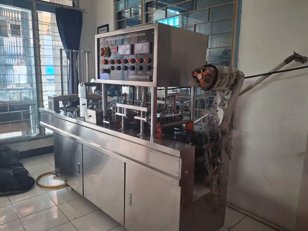 MESIN CUP FILLING SEALING CUTTING OTOMATIS MEREK HOFEN MADE IN CHINA
