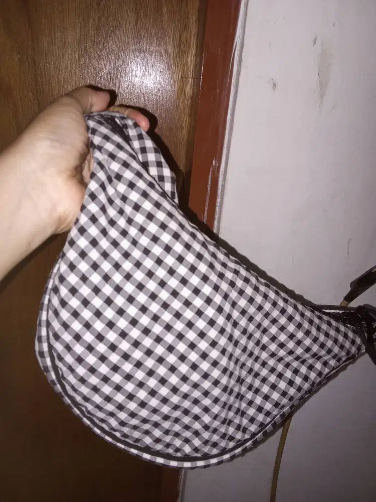 Waist bag Uniqlo original baru 3x pake