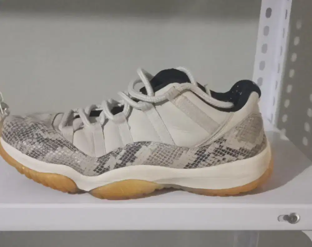 Nike air jordan 11 retro low