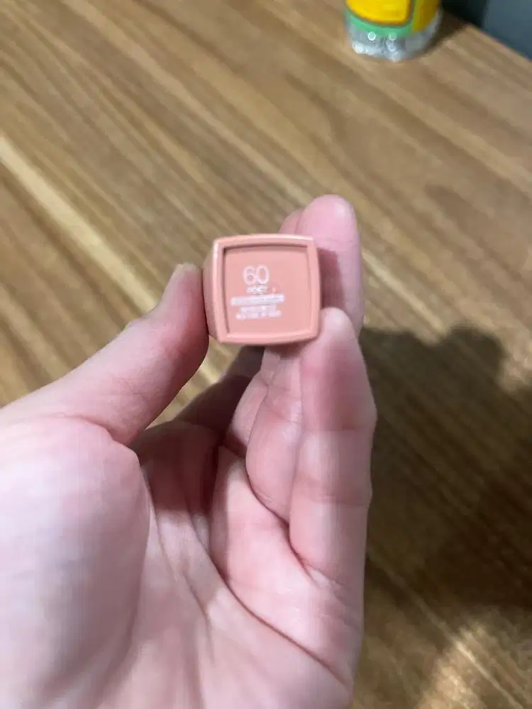 Maybeline lip mate anti air awet vinly ink