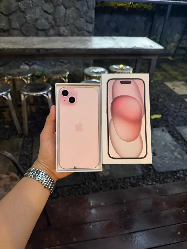 iPhone 15 128gb