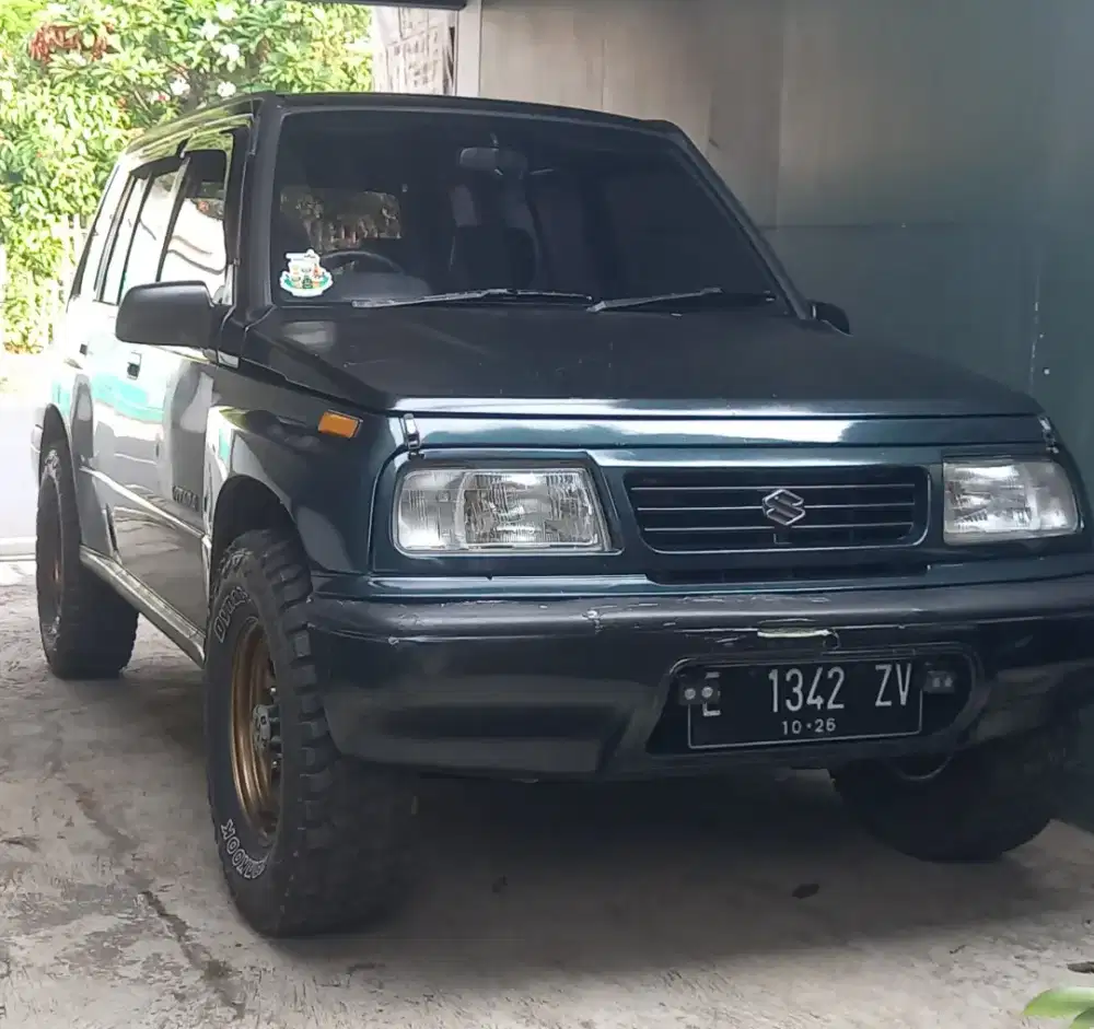 Jual cepat vitara tahun 93.nego sampe jadi