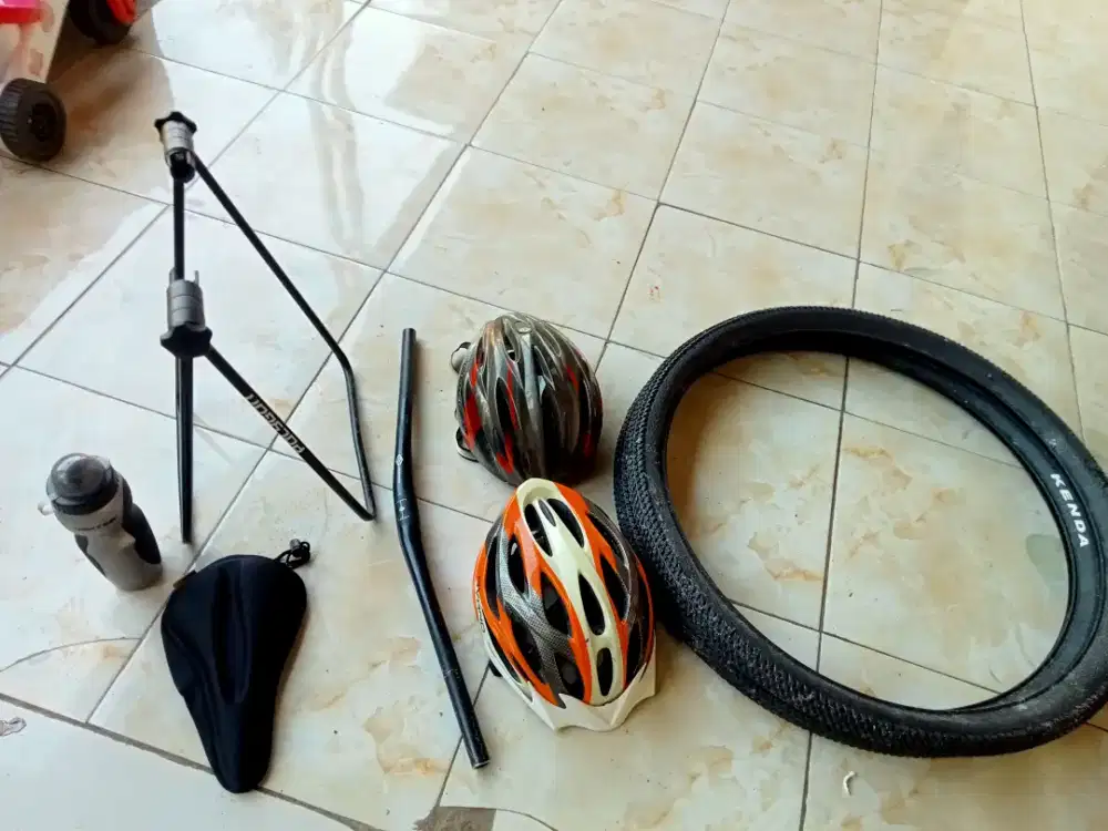 Asesoris sepeda di borong aja