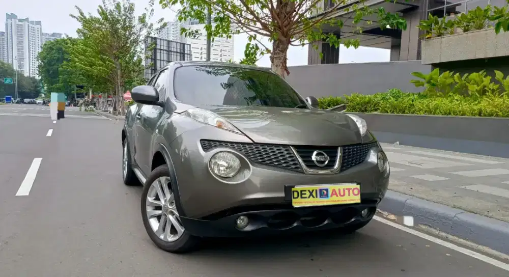 (KM60000)NISSAN JUKE RX AT 2015 NIK 2014 ISTIMEWA KM RENDAH!!