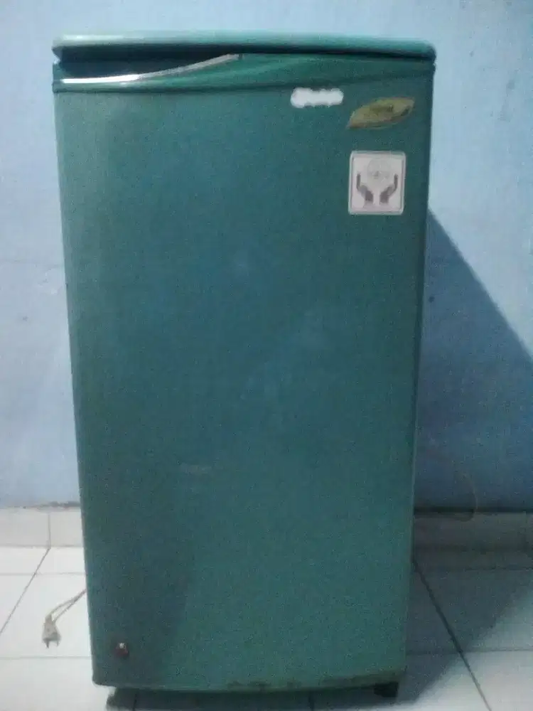 Kulkas Toshiba 1 pintu