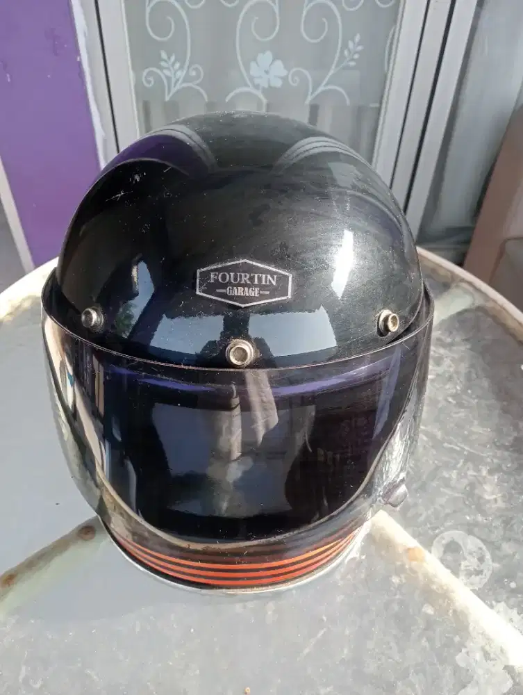 Dijual helm custom