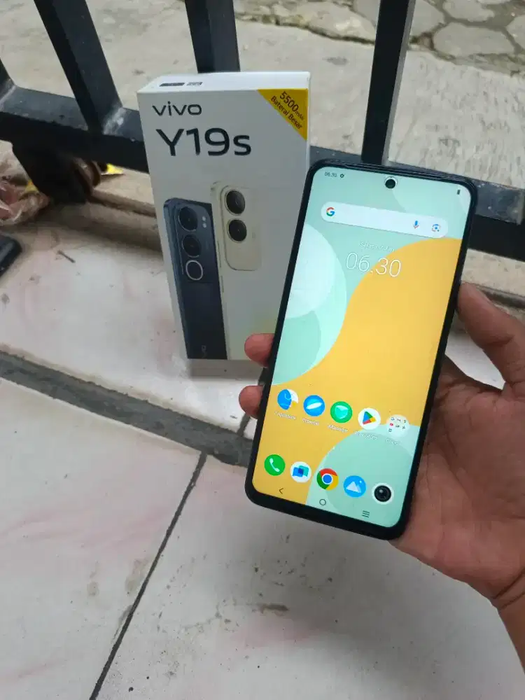 Vivo y19s ram 4 64