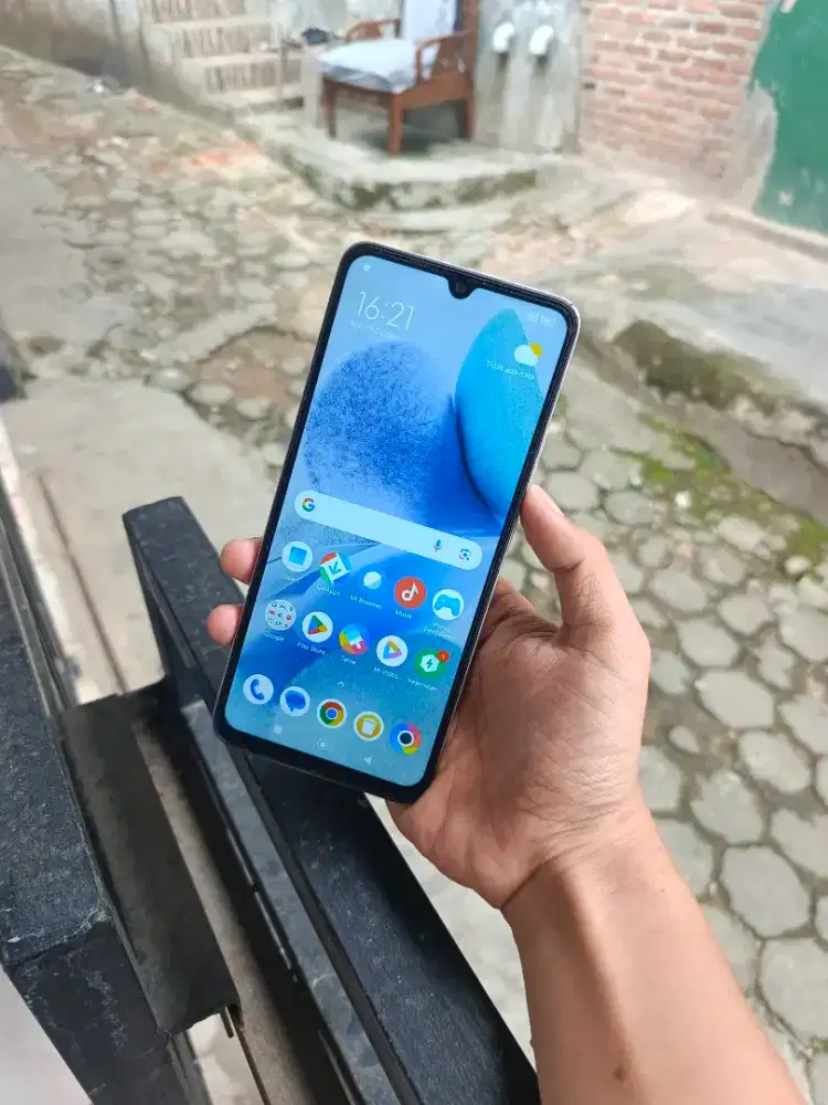 Poco c75 ram 8 256