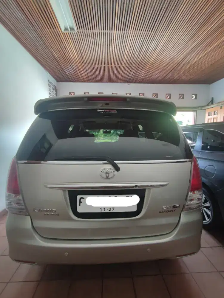 TOYOTA INNOVA A/T 2.0 G thn 2010