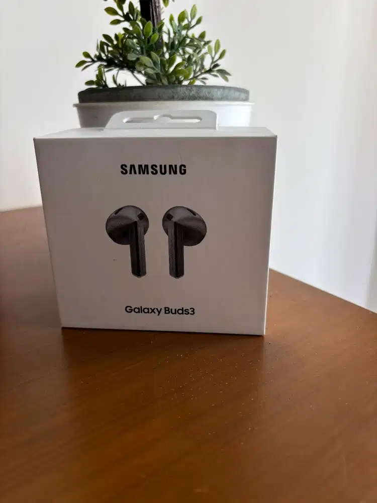 Galaxy Buds3 BNIB