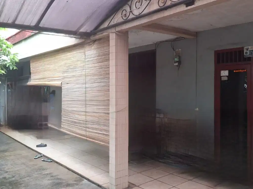 Rumah 2 Lantai di Cikoko Pancoran Jaksel
