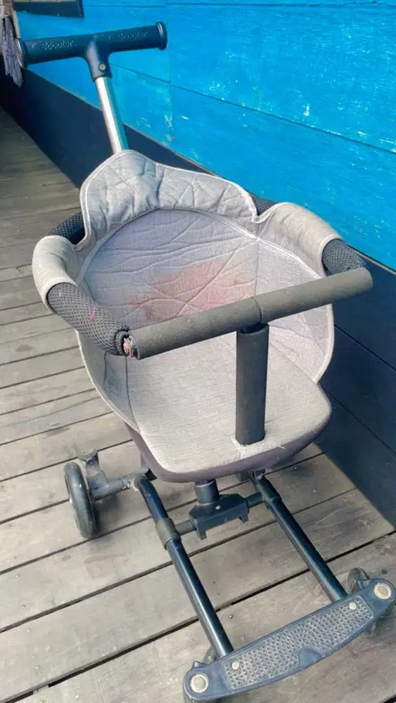 Stroller duduk anak