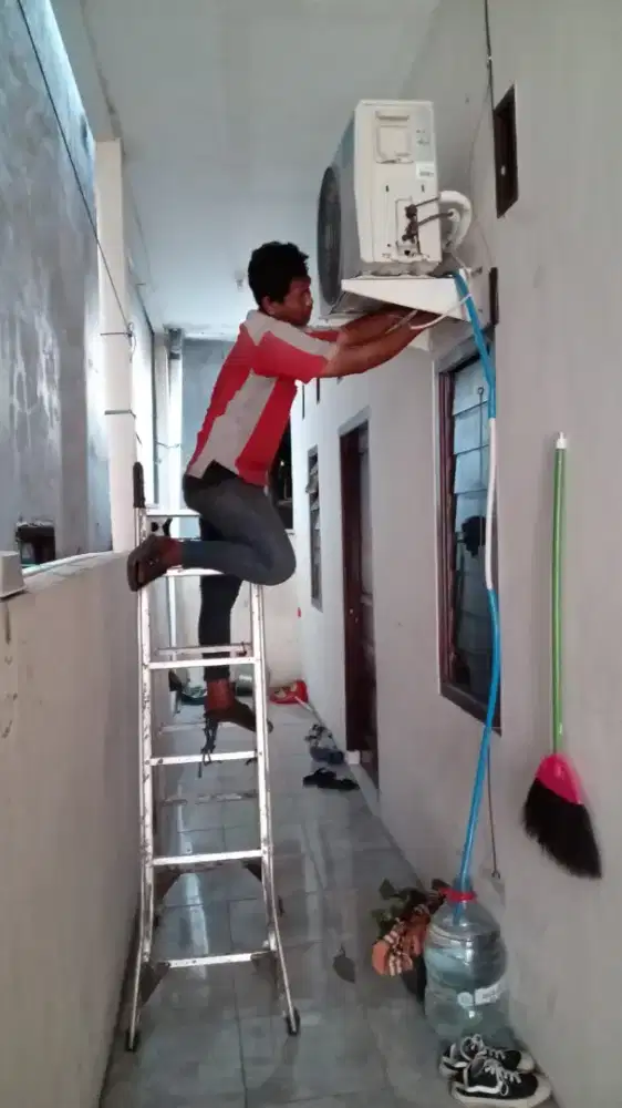Perbaikan AC, Modul eror/mati/lampu kedap-kedip,air bocor ke depan