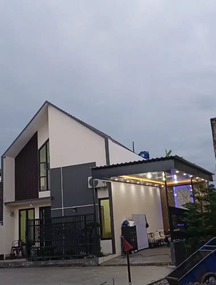 Rumah bebas banjir dekat stasiun depok