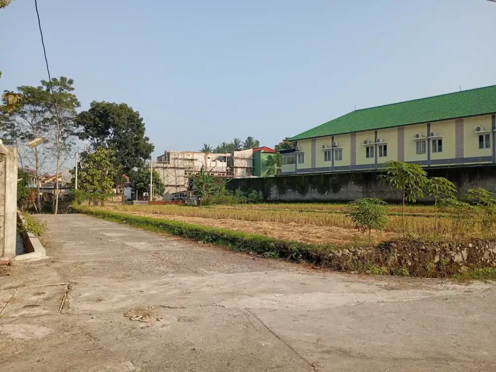 Tanah Area Kampus UII Jogja, Cocok untuk Bangun Usaha dan Hunian