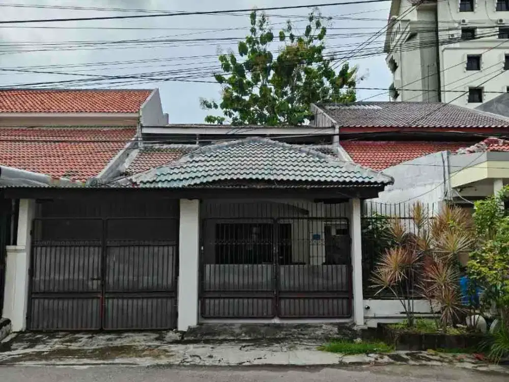Murah‼️Jual rumah manyar kartika row jalan 2 mobil