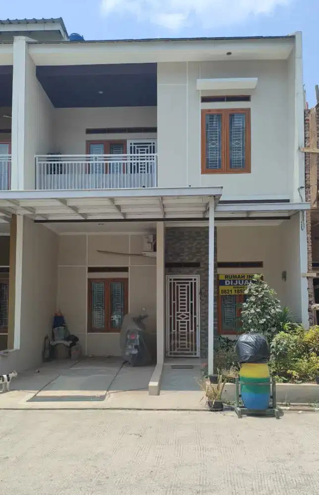 Jual Rumah di Komplek Bumi Arum Regency