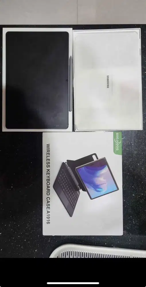 Samsung Galaxy Tab S9 FE + Keyboard Goojodoq