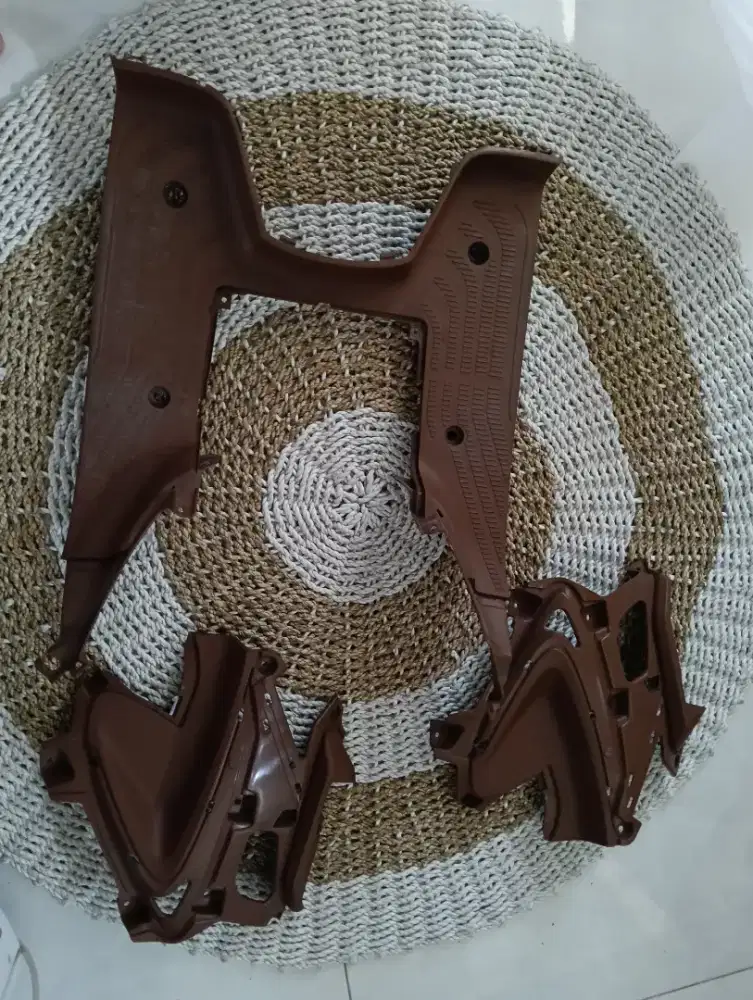 Step floor, part cokelat honda stylo 160 ABS