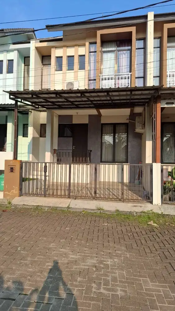 SEWA RUMAH STRATEGIS di TANGSEL Rp. 40 Juta per Tahun