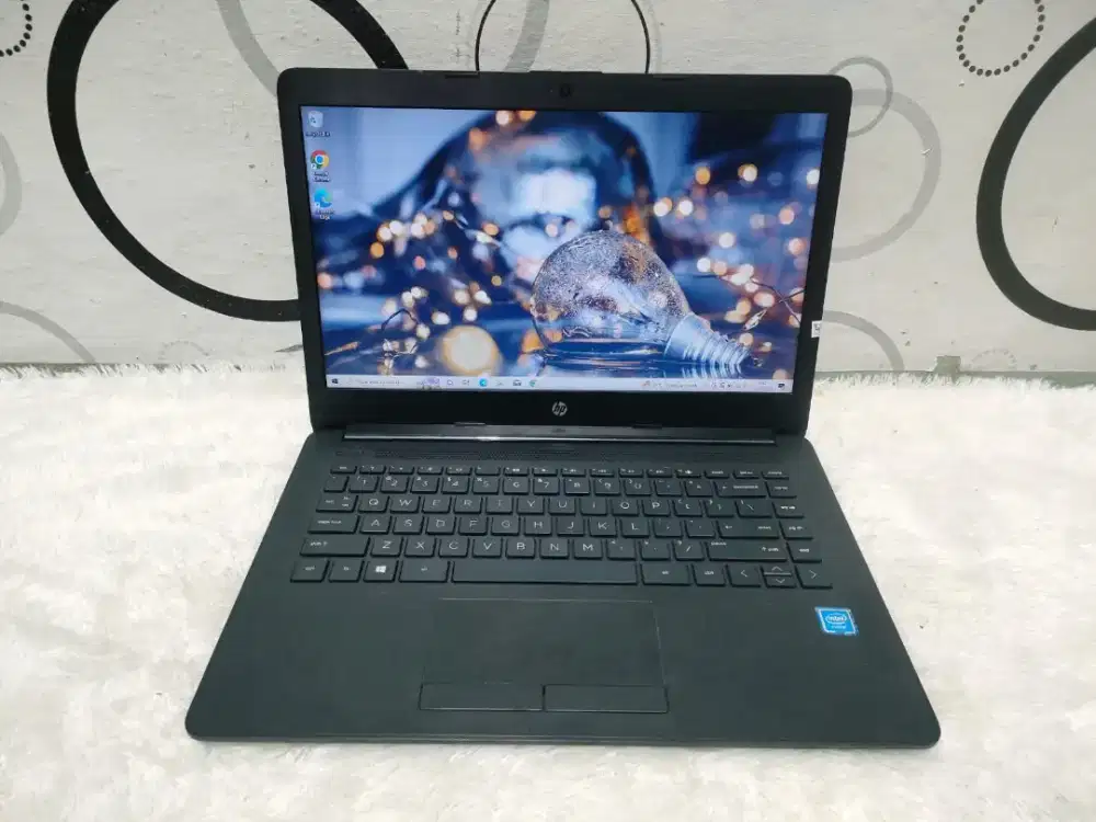 Laptop HP 14 •Ck0012TU ~CELERON N4000 ~SSD 128GB ~4GB ~ Hampir LikeNew