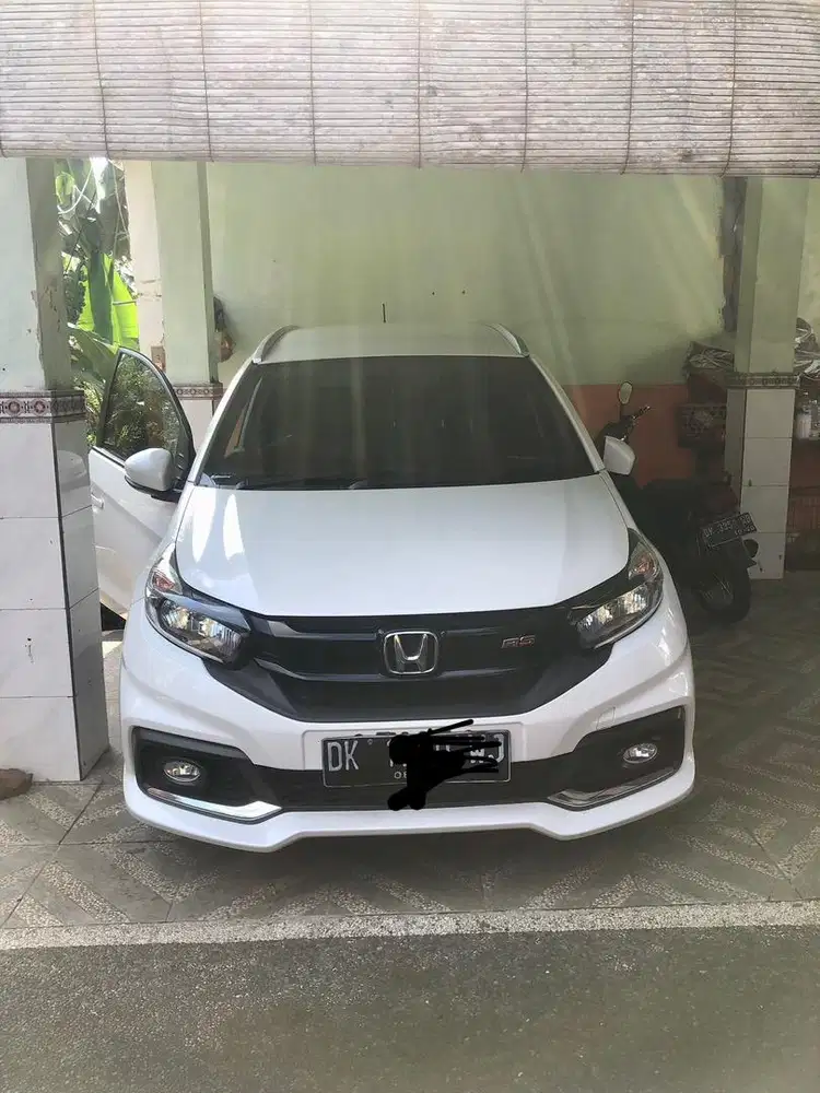 Honda mobilio rs 2017