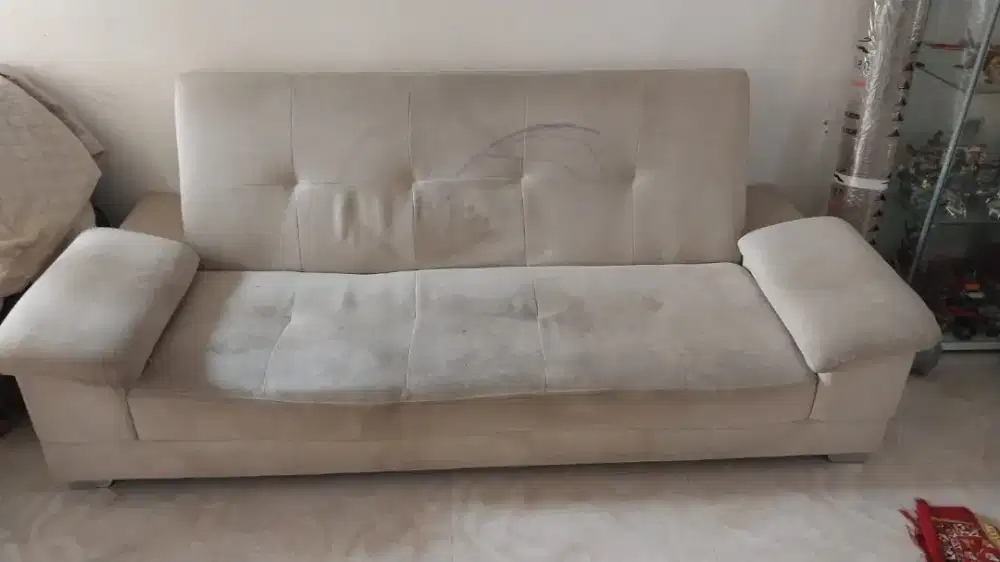 Dijual Second Sofa Bed 3 Dudukan Crem