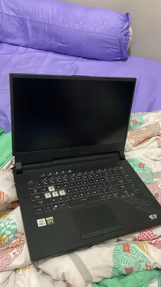 Laptop Asus ROG Strix G512LW ( Republic Of Gamers )