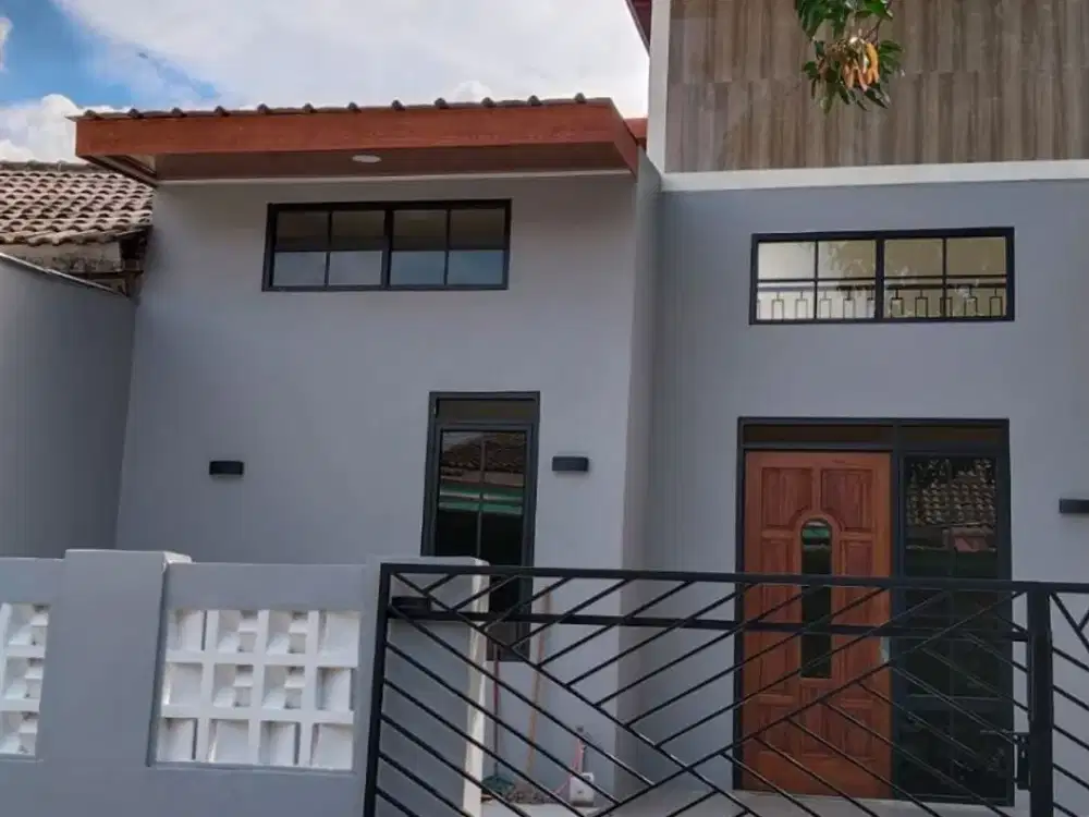Jual Rumah mezanine strategis di Citra Indah City