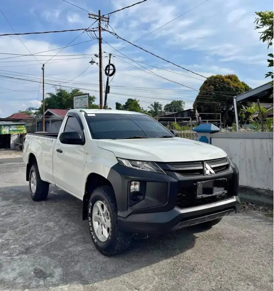 Dijual Triton SC GLX MT