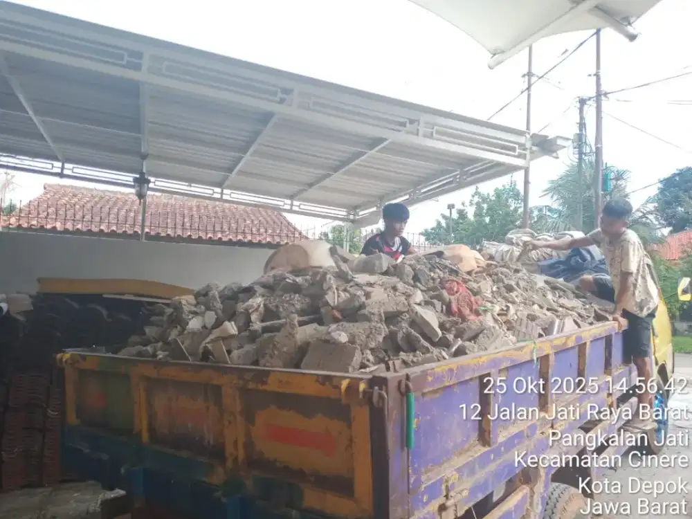 Jasa buang puing dan tanah