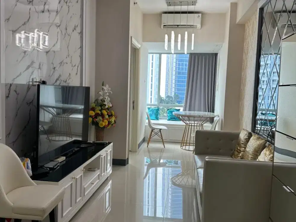 Disewakan Anderson 2BR lantai 9 full furnish mewah dan bagus. Banyak pilhan