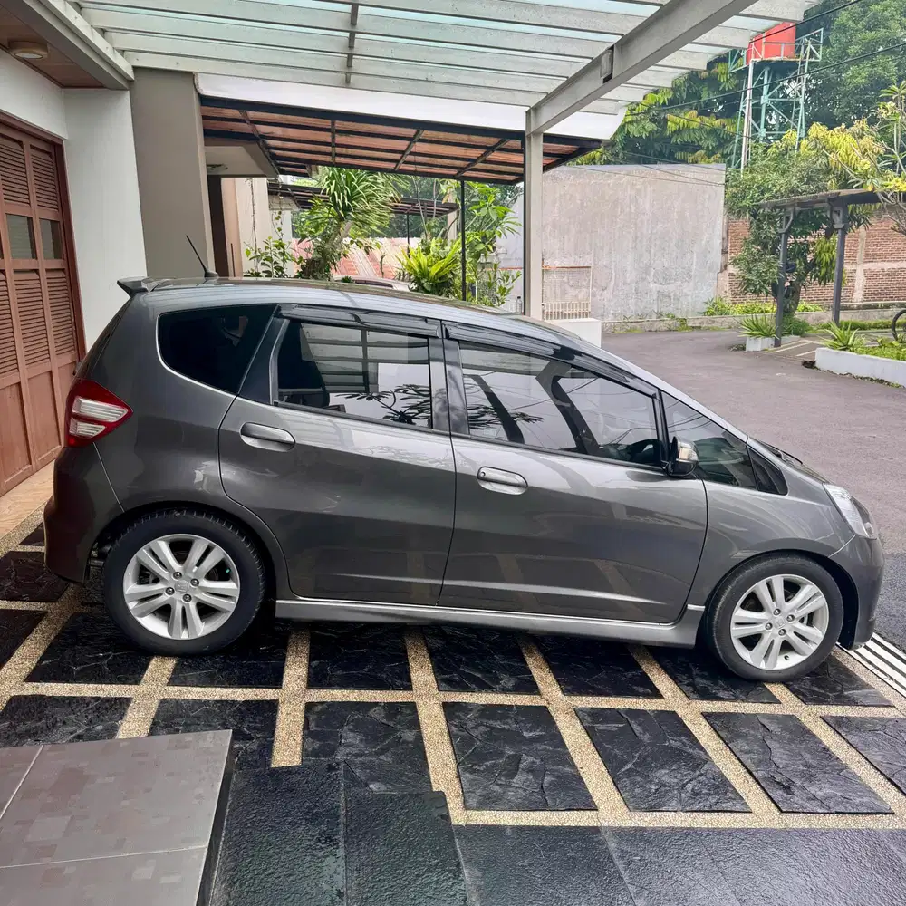 Honda Jazz 2010 Bensin