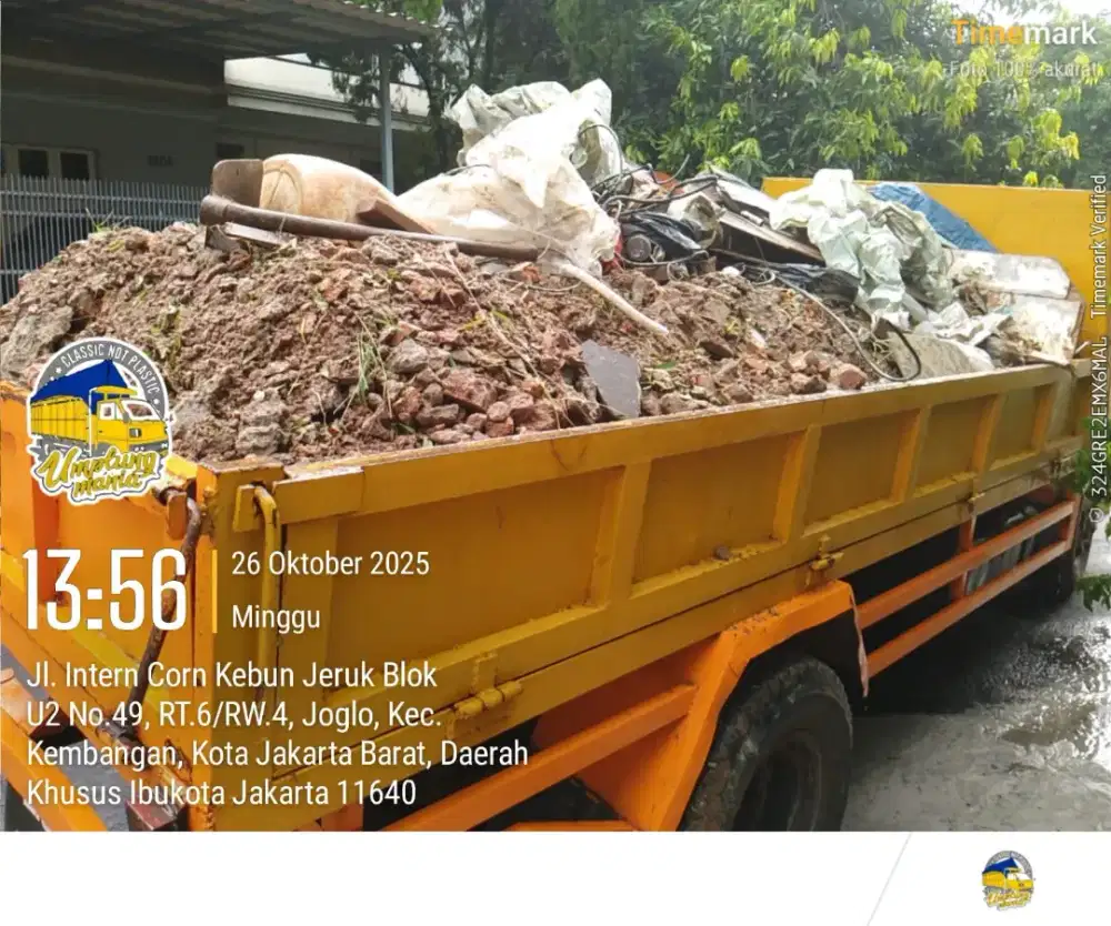 Jasa angkut puing dan buang tanah