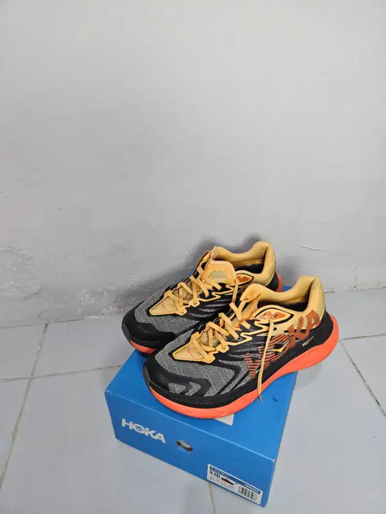 Sepatu trailrun Hoka Texton 2
