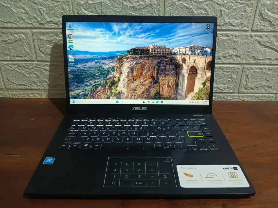 Laptop ASUS Tahun 2023 Siap Kuliah