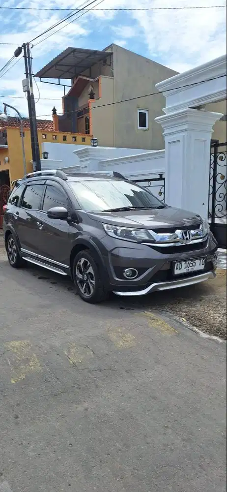 Bisa tukar tambah_Honda BRV E Prestige matic  2016 Istimewa