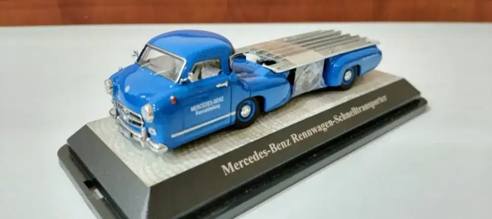Miniatur/diecast Mercedes truk towing
