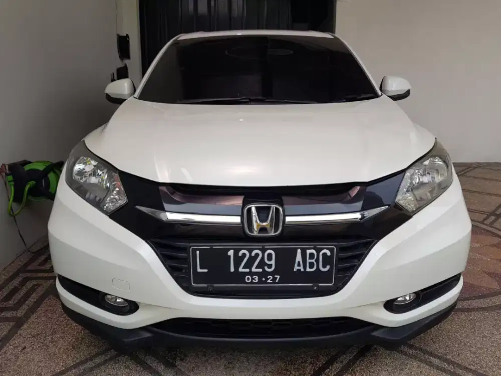 HRV E AT PUTIH FAVORITE