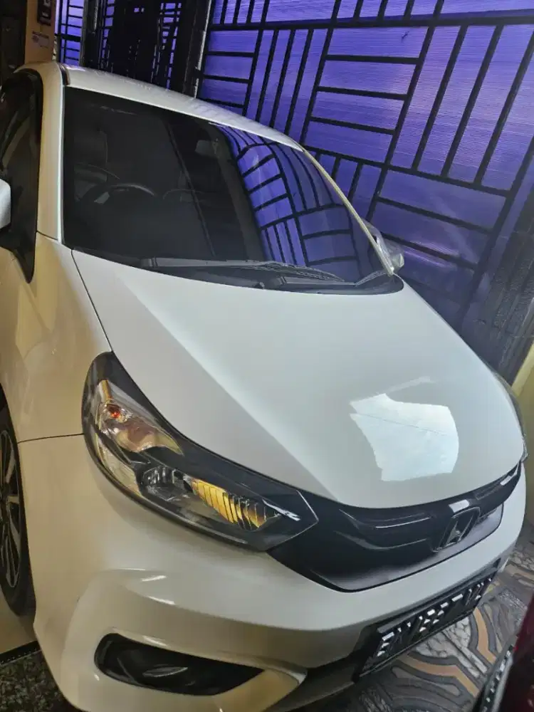 Honda Brio Rs 1.2 MT -thn 2021 warna putih