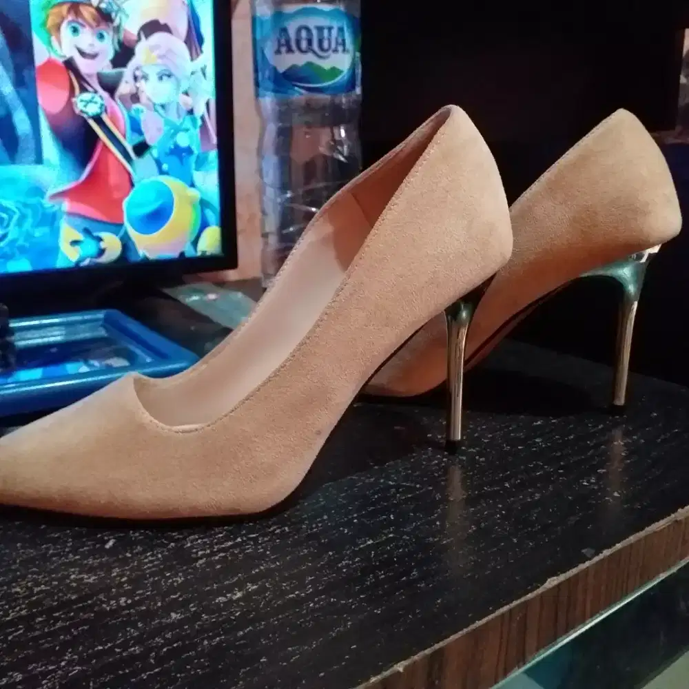 Sepatu zara highilss