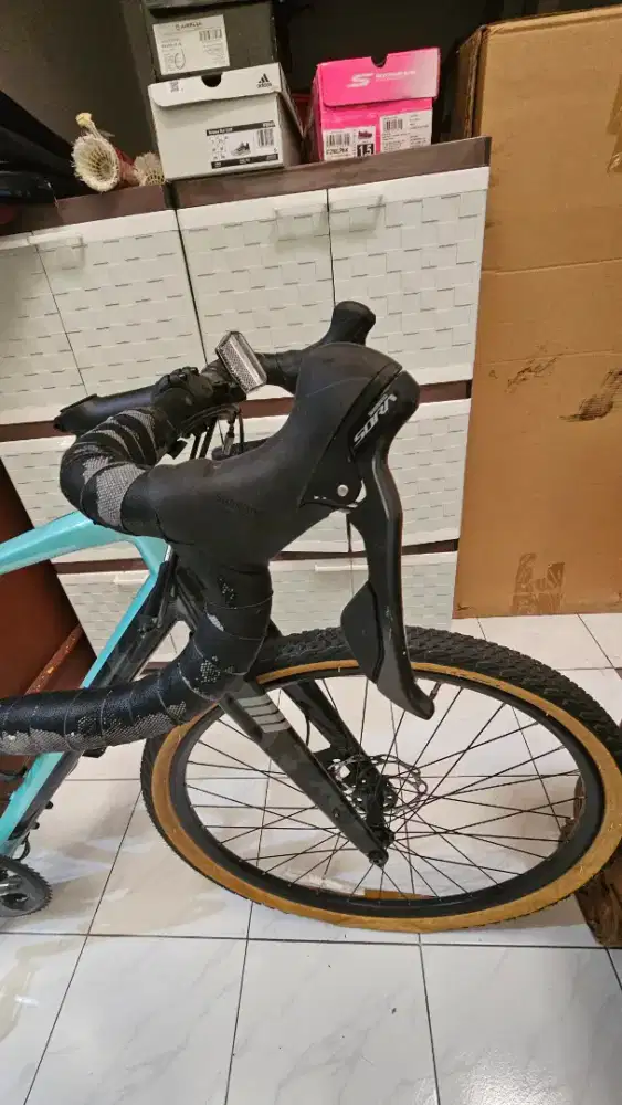 Sepeda Polygon Bend R2 gravel touring