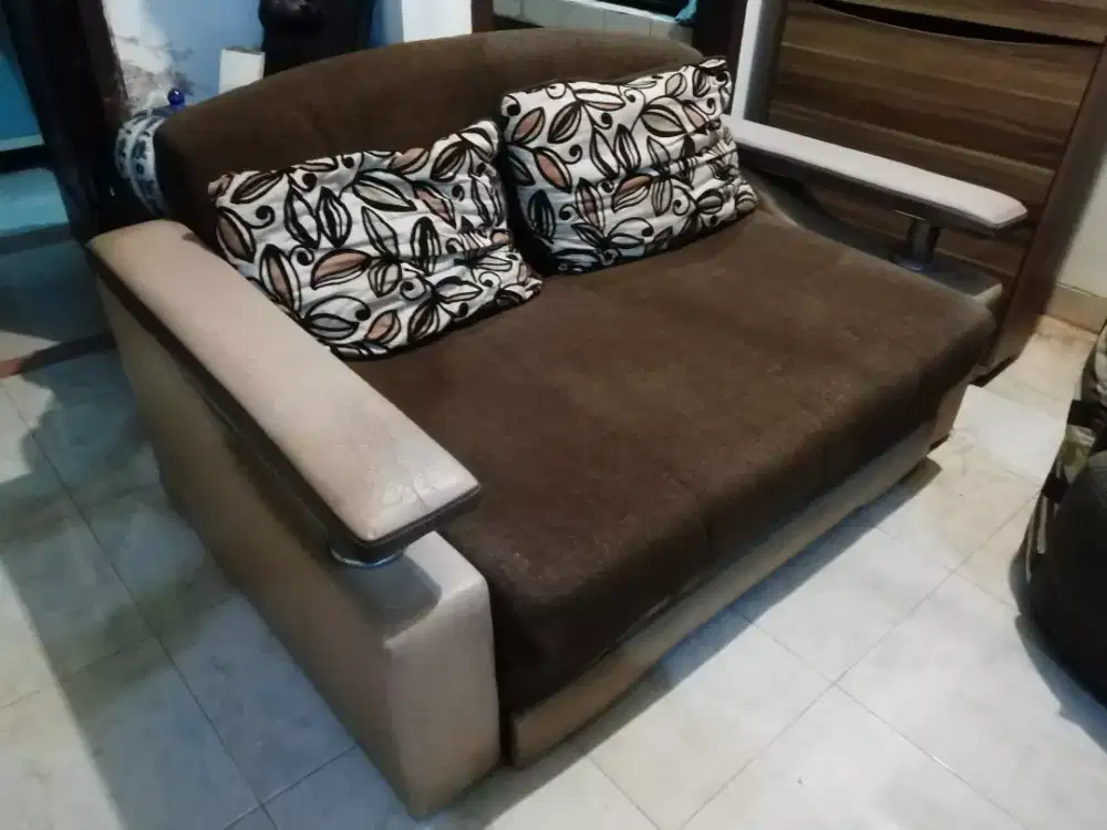 Sofa Bed Lipat Dorong
