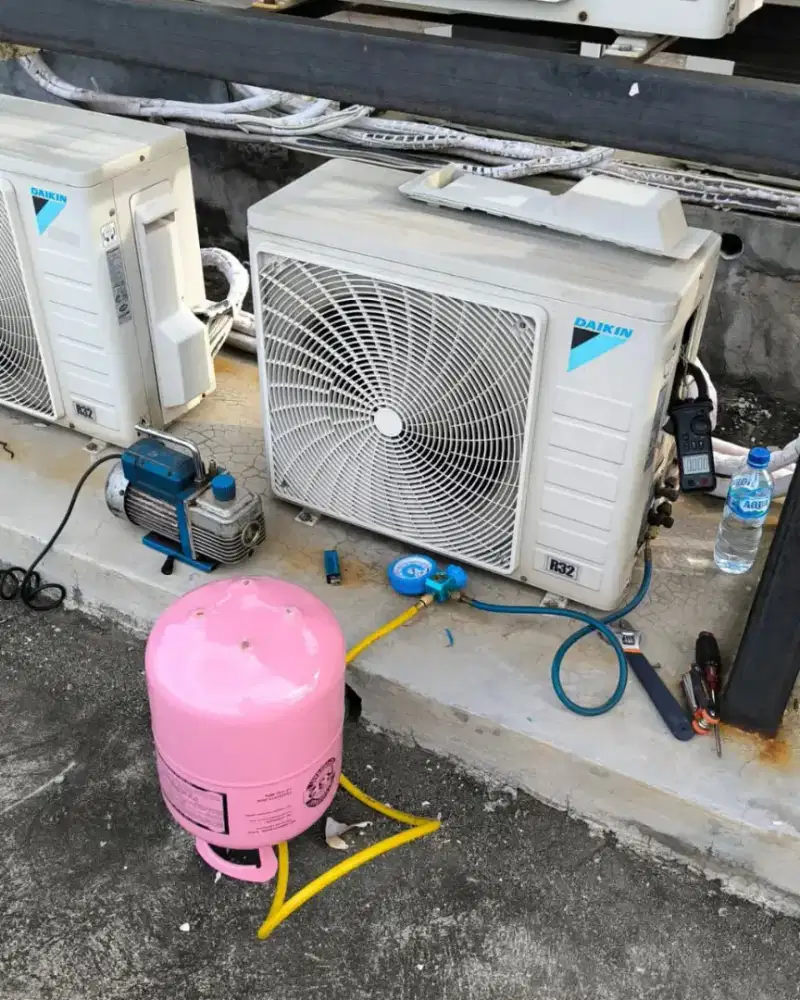 Service AC, Cuci AC, Bongkar pasang ac