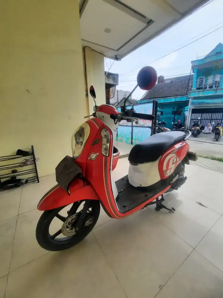 Scoopy esp 2016