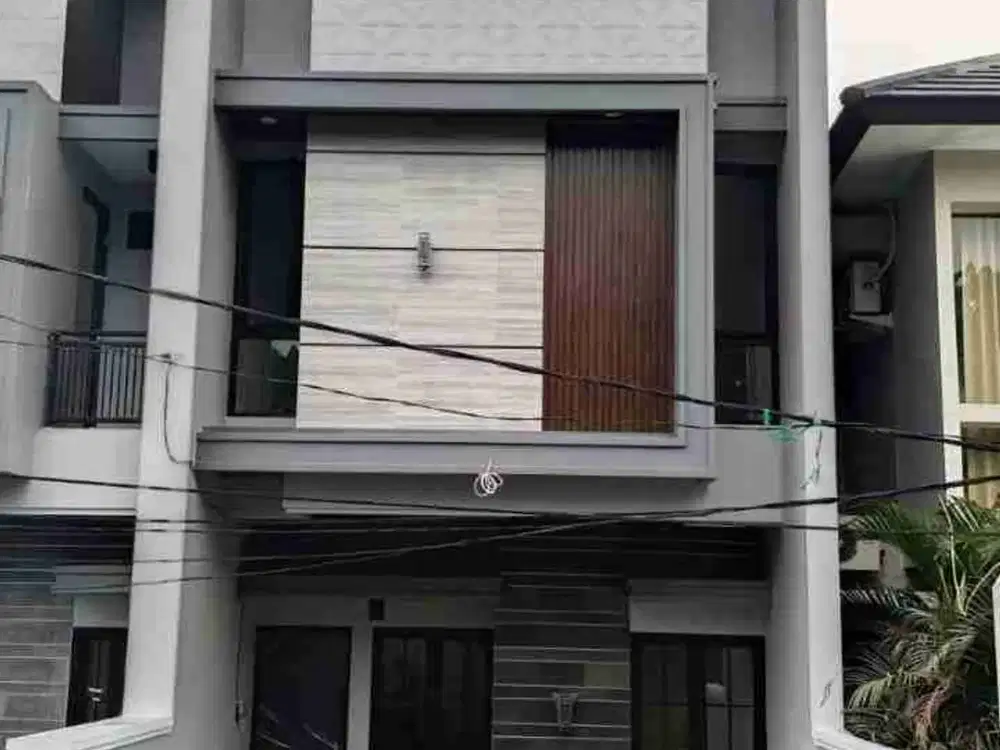 Rumah Hook Jl Utama Manyar Surabaya