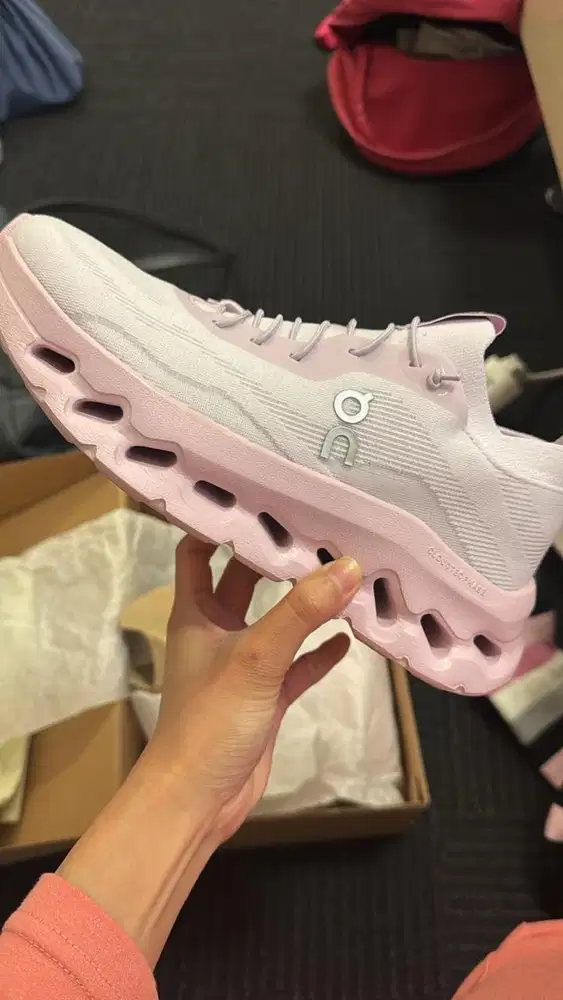 ON Running x Loewe Cloudfit Shoes (Pink)