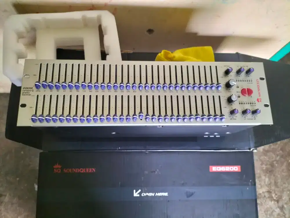 Equalizer Soundqueen EQ6200