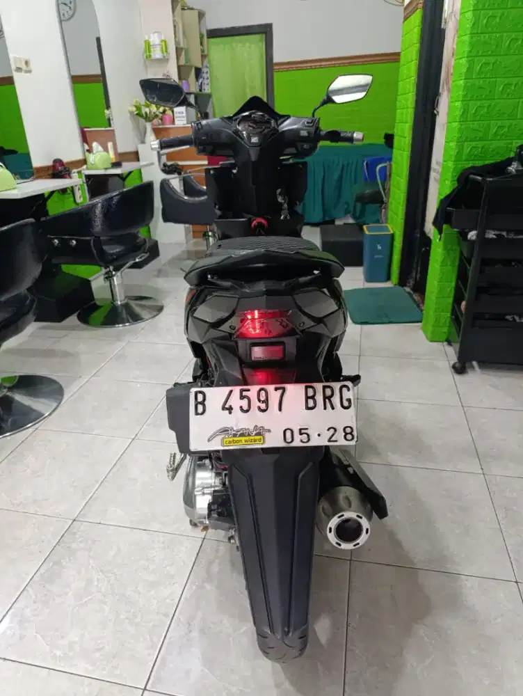 Beat eco 2018 warna hitam lis hijau